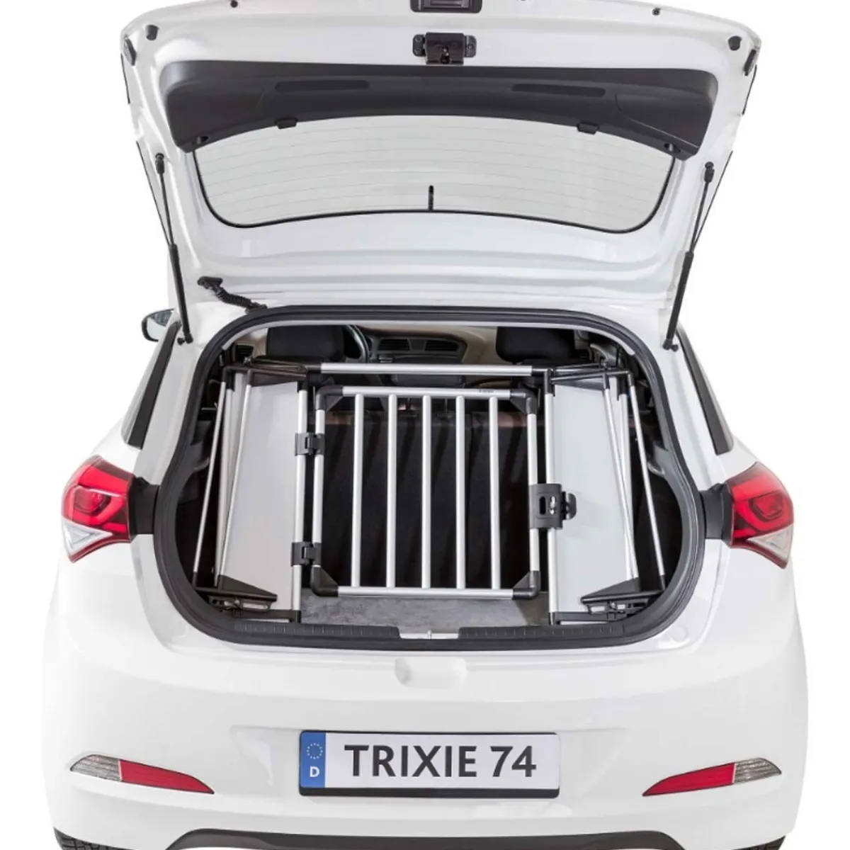 Koiraveräjä autoon>Trixie Sale